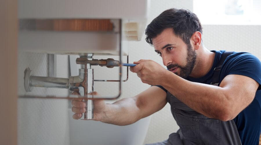 Local expert plumbing services in Ellis, KS
